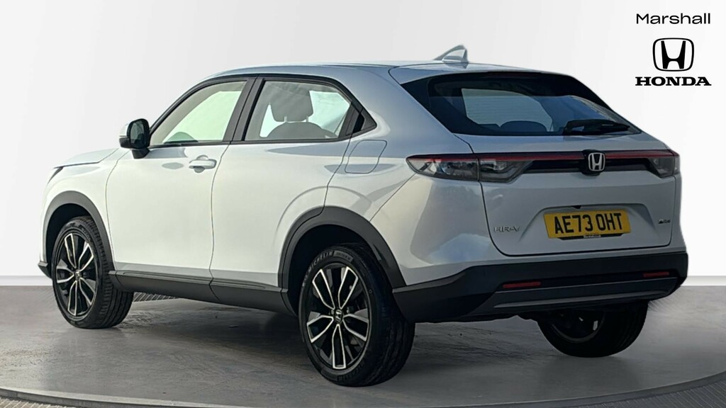 Honda Hr-V Hr-v 1.5 Ehev Elegance Cvt White #3
