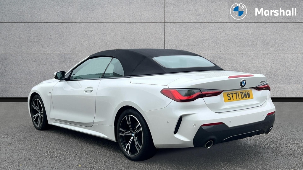 BMW 4 Series 4 Series 420D Mht M Sport Step White #2