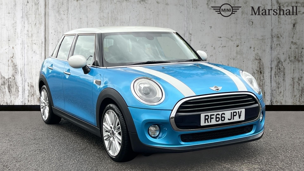 Mini Hatch Hatchback 1.5 Cooper Blue