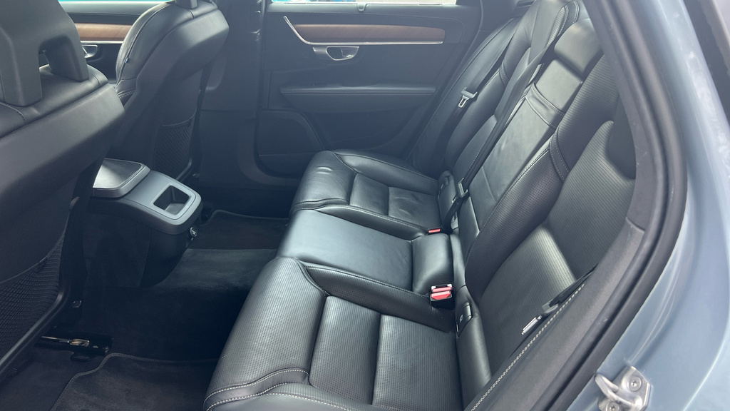 Volvo S90 2.0 D4 R-design Black #14