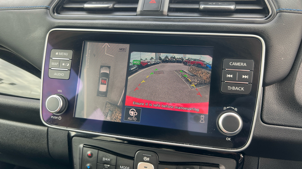 Nissan Leaf N-connecta Black #18