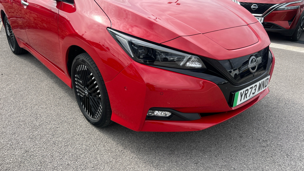 Nissan Leaf N-connecta Black #44