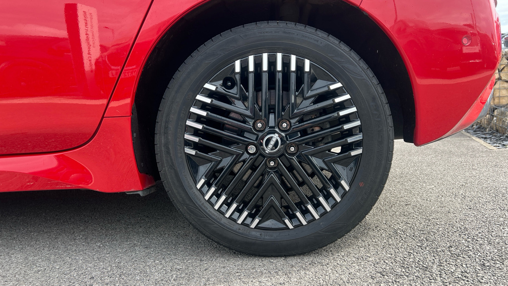 Nissan Leaf N-connecta Black #22