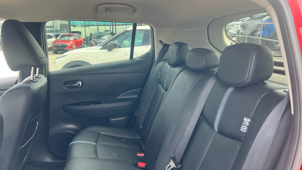 Nissan Leaf N-connecta Black #20