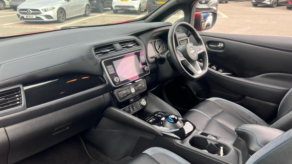 Nissan Leaf N-connecta Black #7