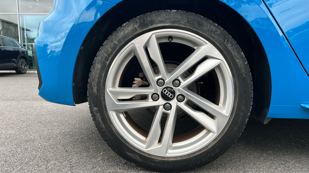 Audi A1 A1 30 Tfsi 110 S Line WH71AXS Blue #5