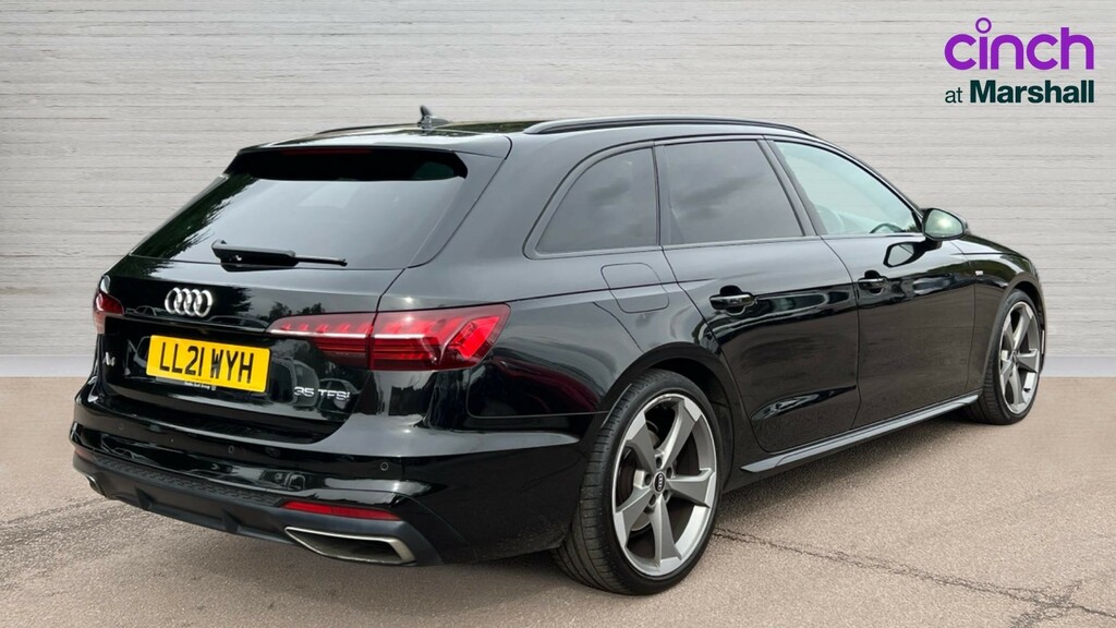 Audi A4 Avant 2L Black Edition Blue #3