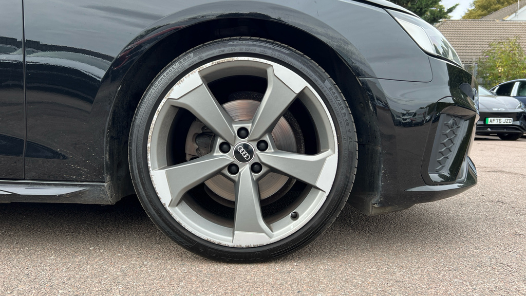 Audi A4 Avant 2L Black Edition Blue #20