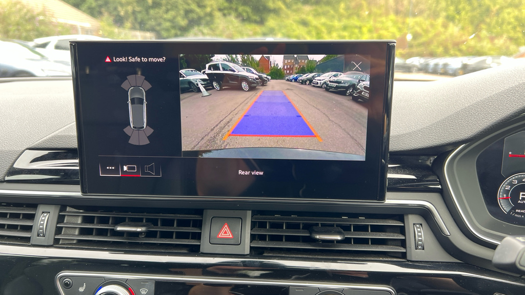 Audi A4 Avant 2L Black Edition Blue #26