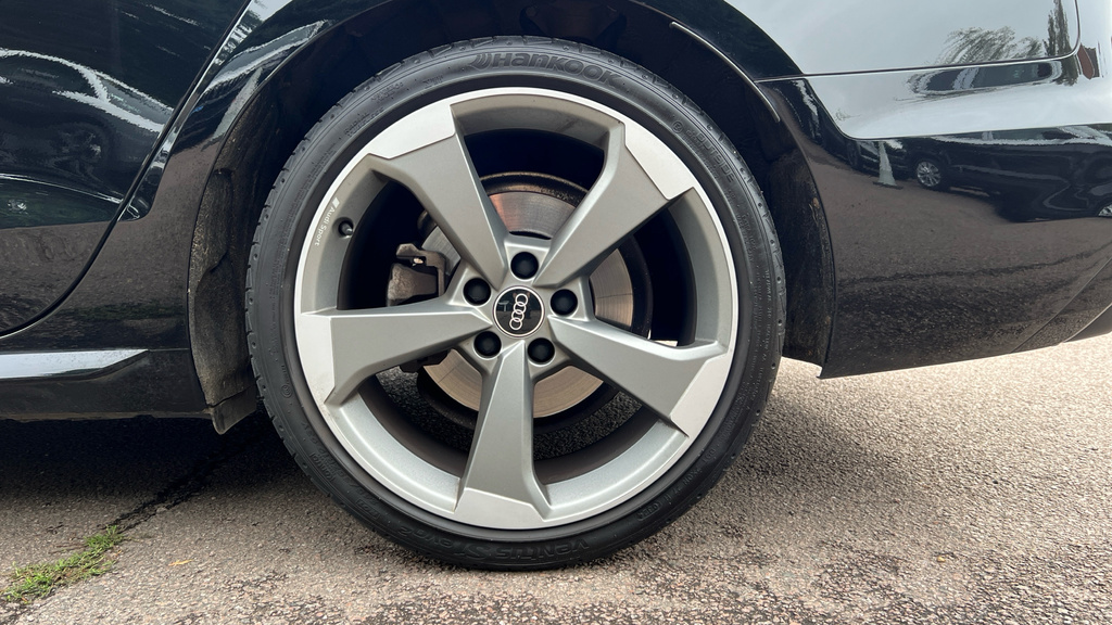 Audi A4 Avant 2L Black Edition Blue #18