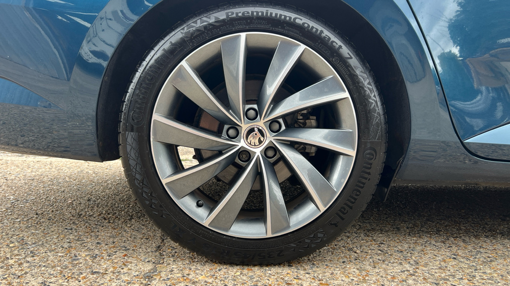 Skoda Superb Superb 2.0 Tdi Cr Laurin Klement Blue #5