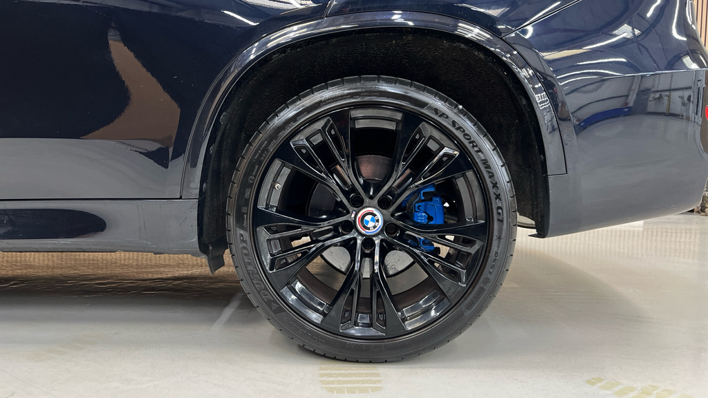 BMW X5 Suv Black #18