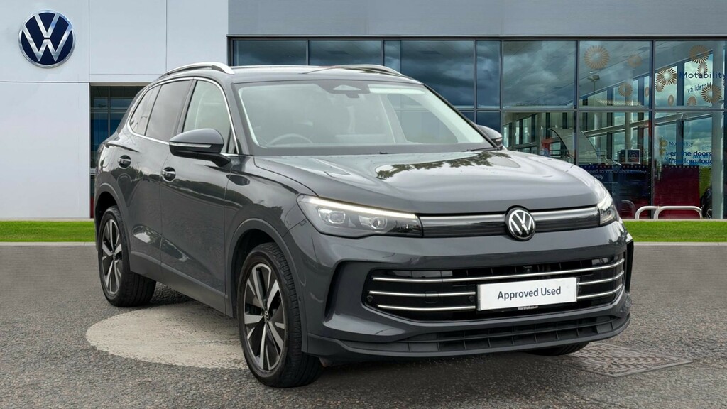 Volkswagen Tiguan Tiguan 1.5 Etsi 150 Elegance Dsg Grey