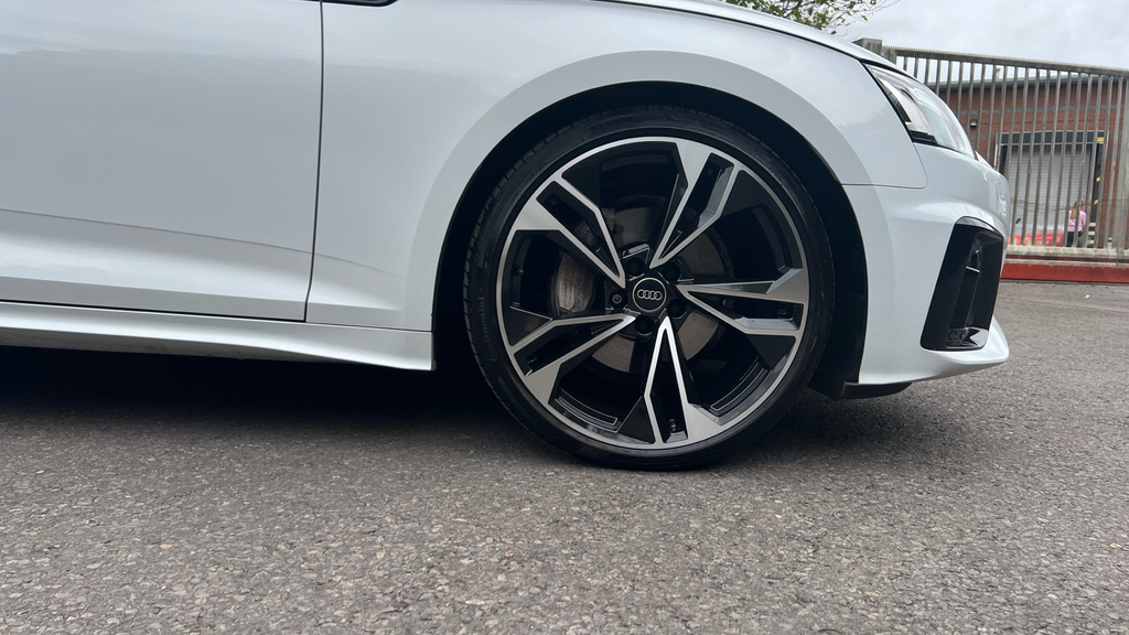 Audi A5 A5 40 Tfsi 204 Black Edition S Tronic WF23KGX White #5