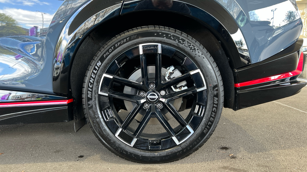 Nissan Ariya Evolve Black #21