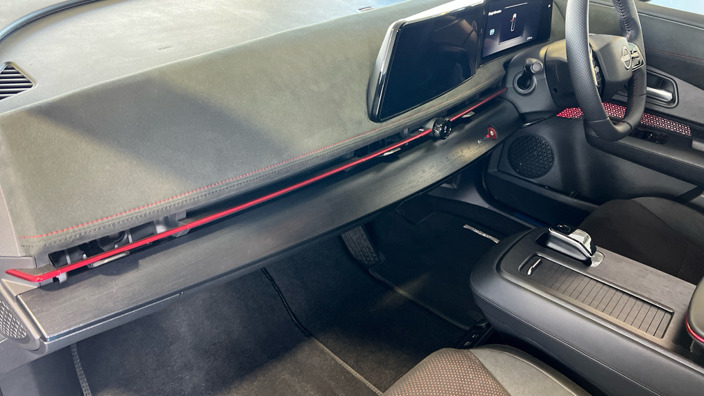 Nissan Ariya Evolve Black #7