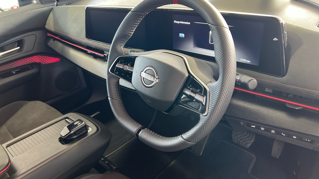 Nissan Ariya Evolve Black #13