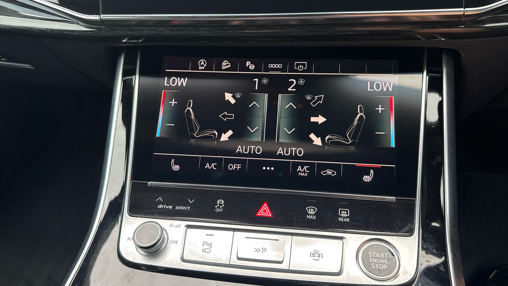 Audi Q8 3L Black Edition Black #16