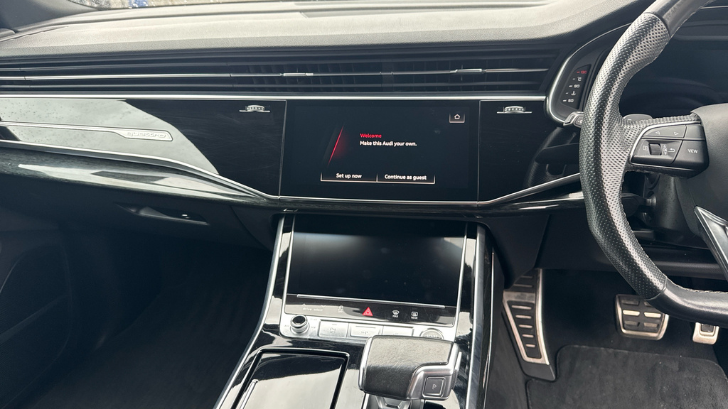 Audi Q8 3L Black Edition Black #13