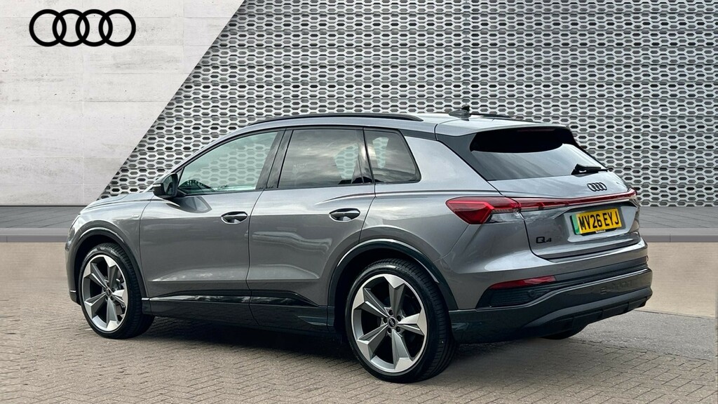 Audi Q4 E Tron Q4 210Kw 45 82Kwh Black Edition MV26EYJ Grey #3
