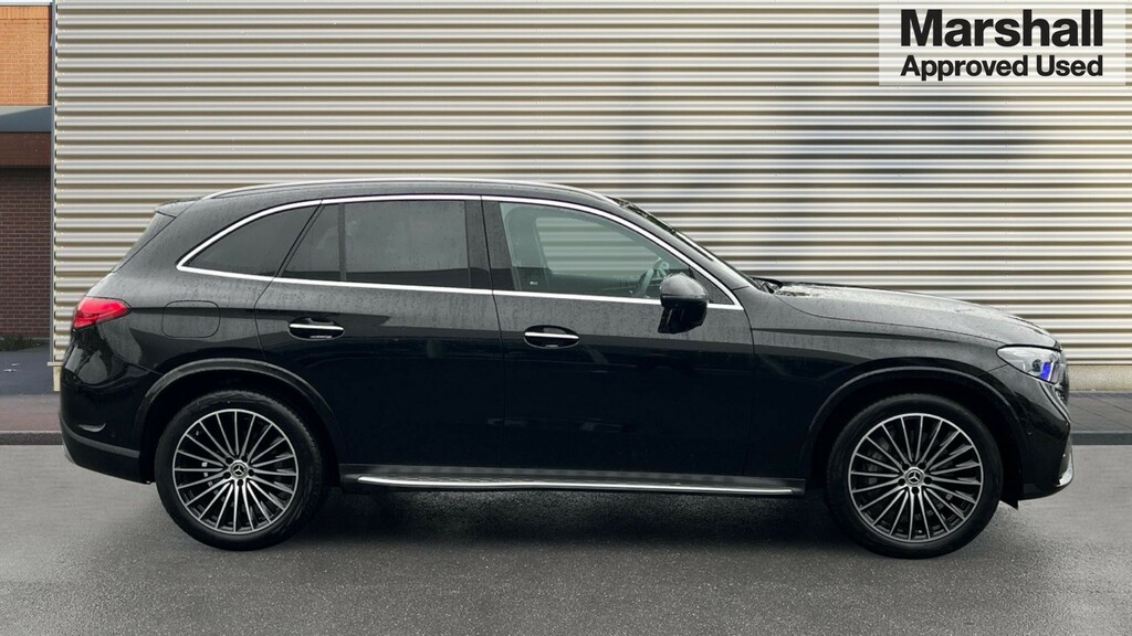 Mercedes-Benz GLC Class Glc 300 4Matic Amg Line Premium Plus 9G-tronic Black #2