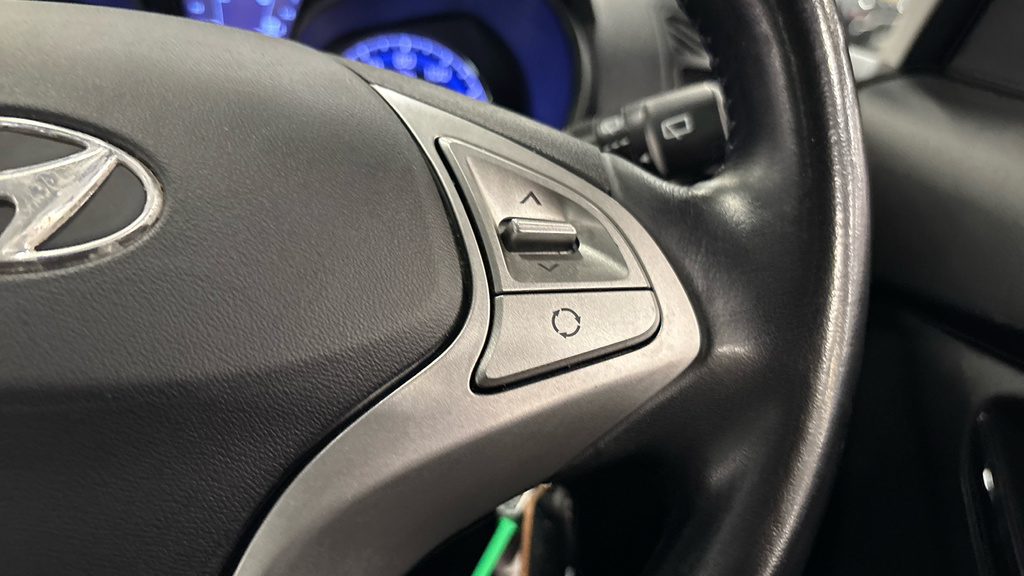 Hyundai Ix20 Se Nav Blue #22