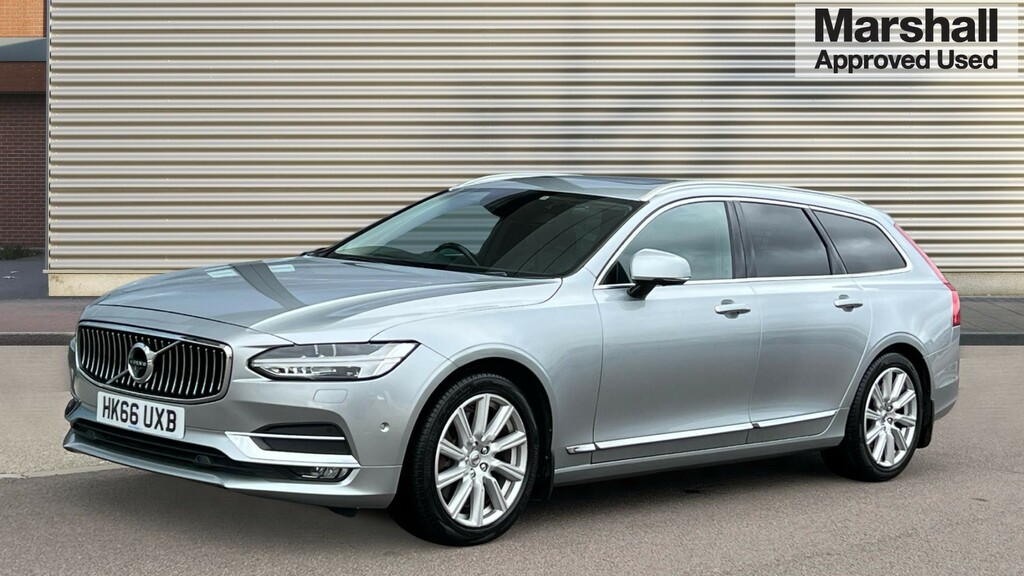 Volvo V90 2.0L D4 Momentum 188 Bhp White #7