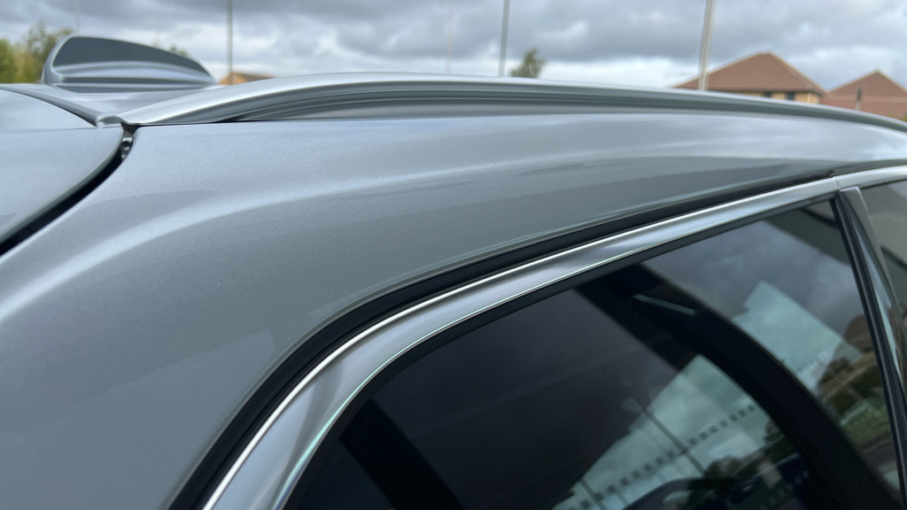 Volvo V90 2.0L D4 Momentum 188 Bhp White #47