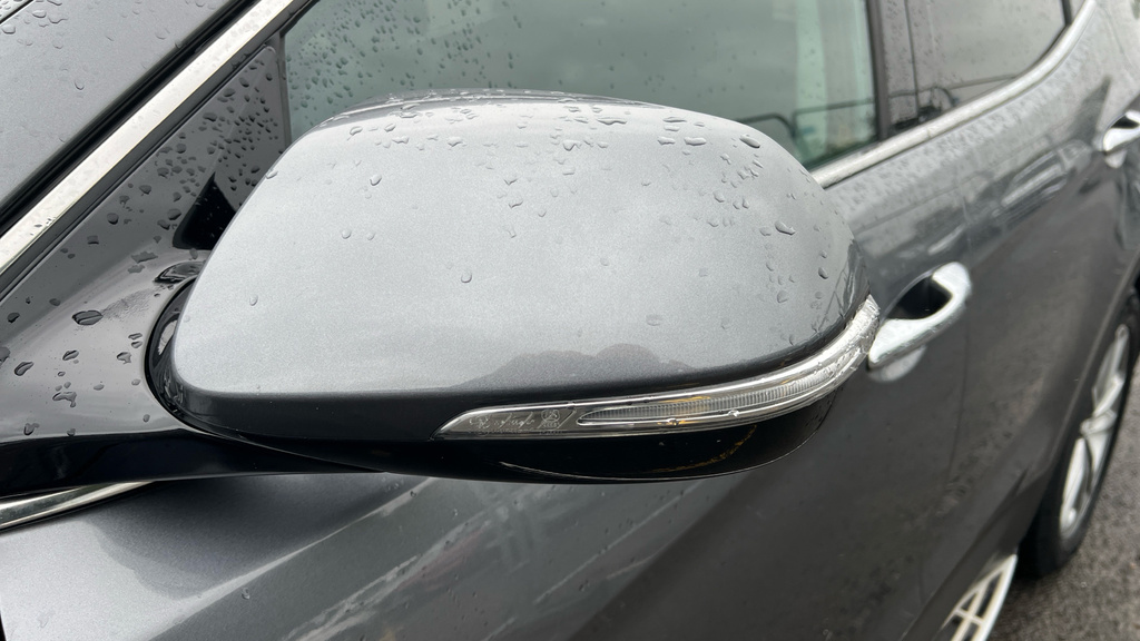 Hyundai Santa Fe Automatic Grey #33