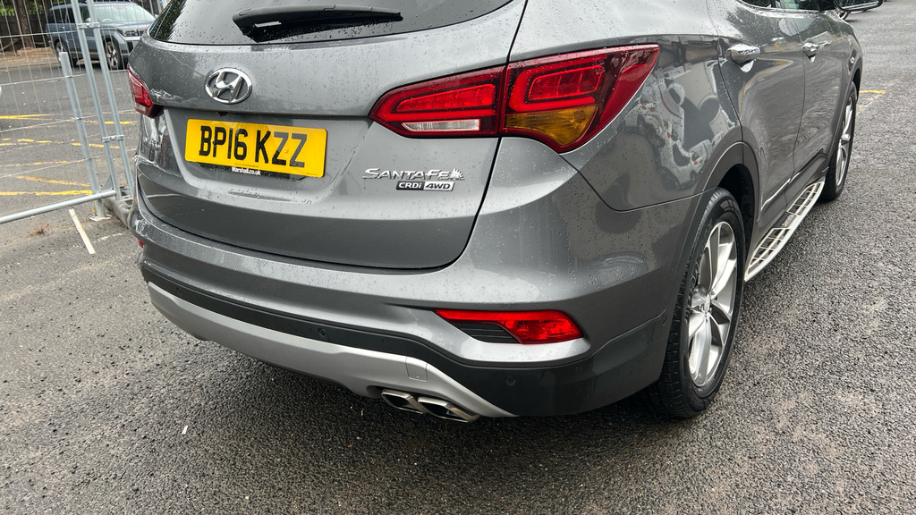 Hyundai Santa Fe Automatic Grey #36