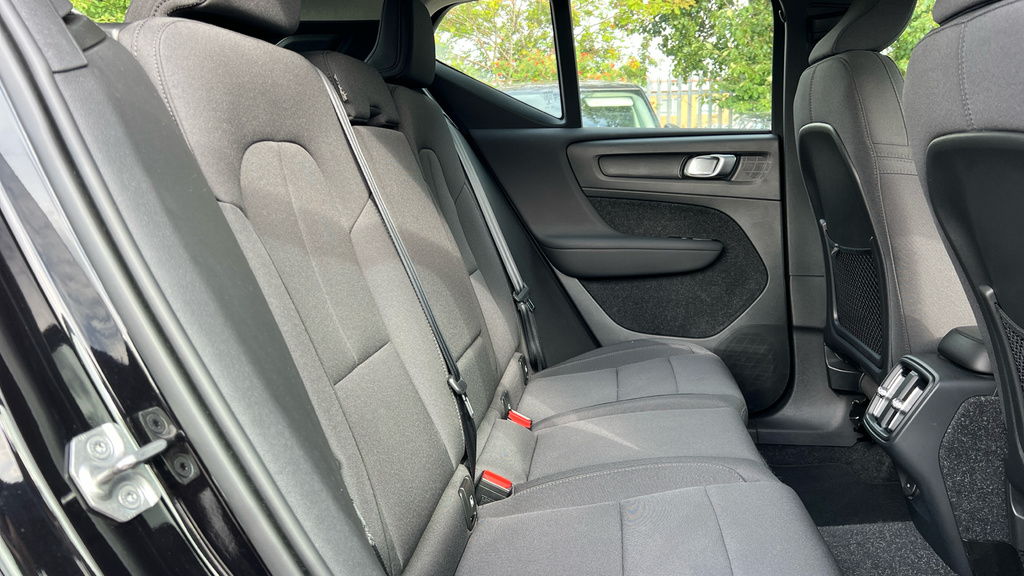 Volvo XC40 Xc40 1.5 T3 163 Momentum Black #6