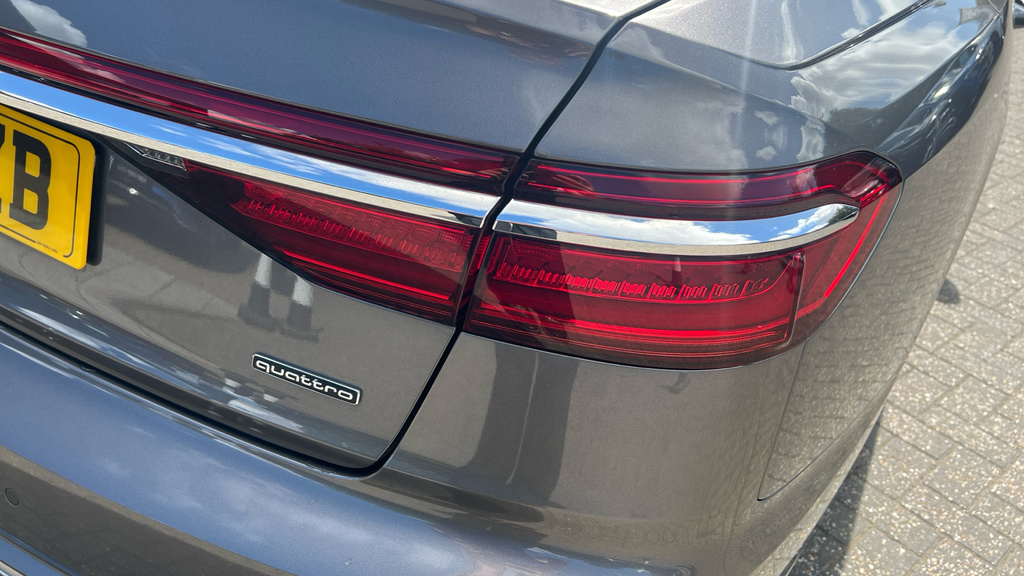 Audi A8 A8 55 Tfsi Quattro Blue #26