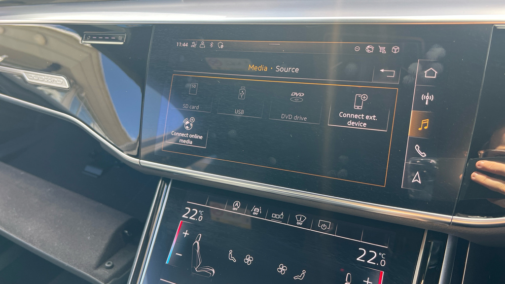Audi A8 A8 55 Tfsi Quattro Blue #35