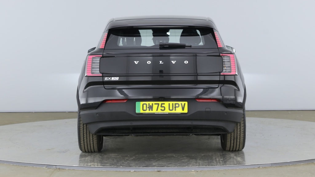 Volvo EX30 Xc60 2.0 T8 455 Phev Ultra Dark Awd Geartron Black #4