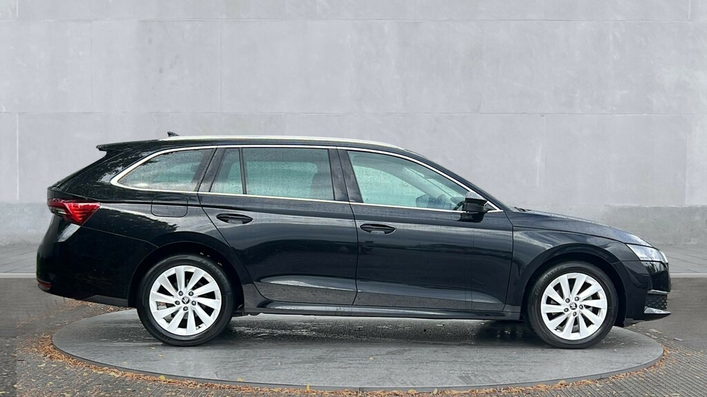 Skoda Octavia Octavia 1.5 Tsi 150 E-tec Se L Dsg Black #4
