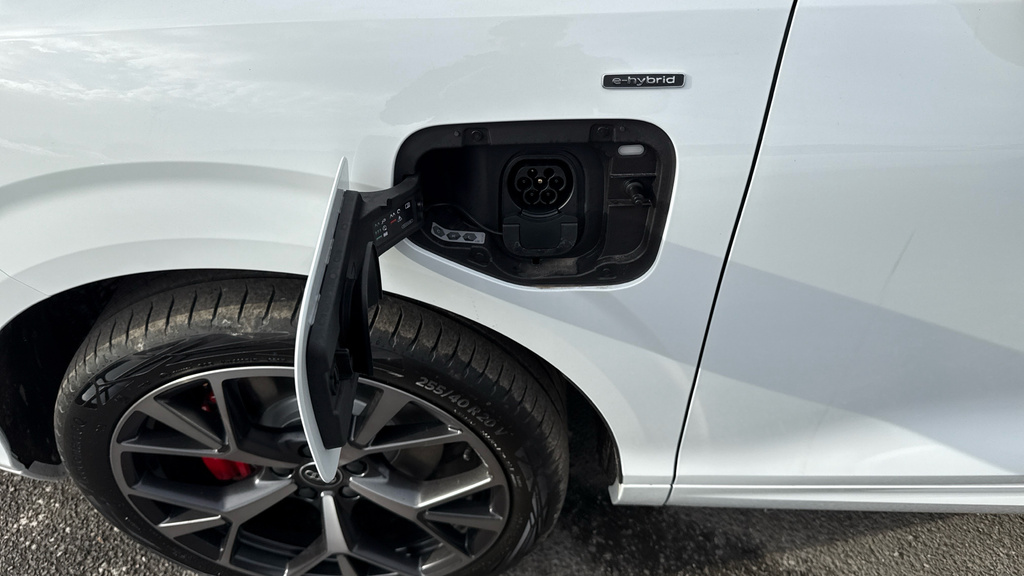 Audi Q3 35 Tfsi Black Edition S Tronic Tech Pack Grey #41
