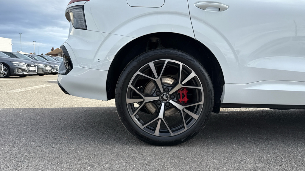 Audi Q3 35 Tfsi Black Edition S Tronic Tech Pack Grey #21