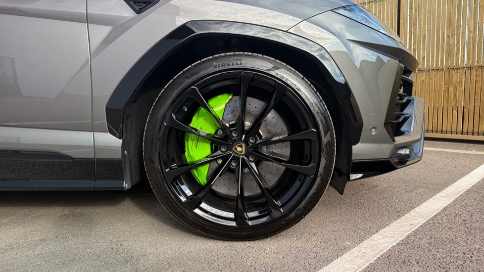 Lamborghini Urus 4.0T Fsi V8 #19