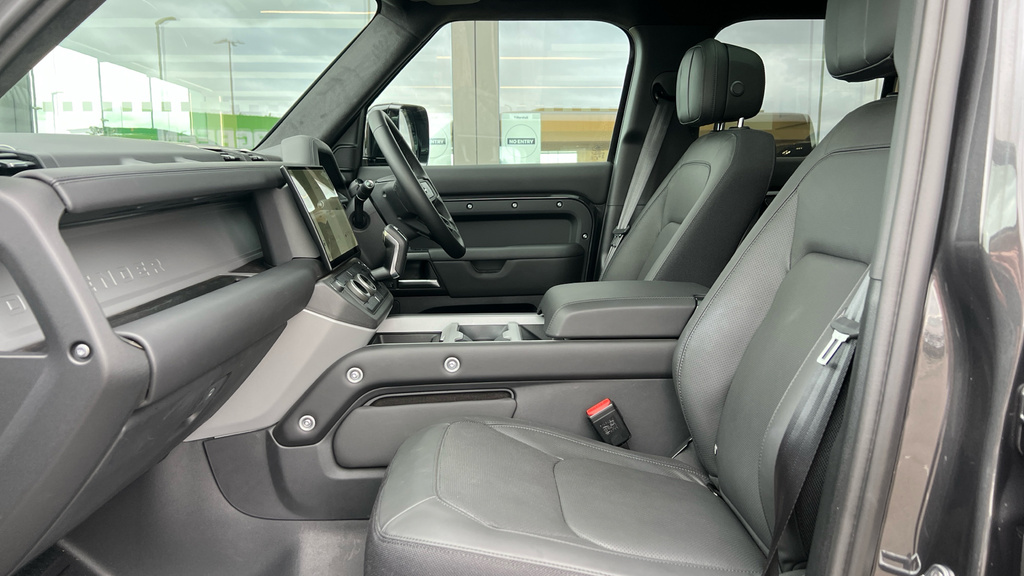 Land Rover Defender 130 Defender 3.0 D350 X-dynamic Hse 130 Estat Grey #3