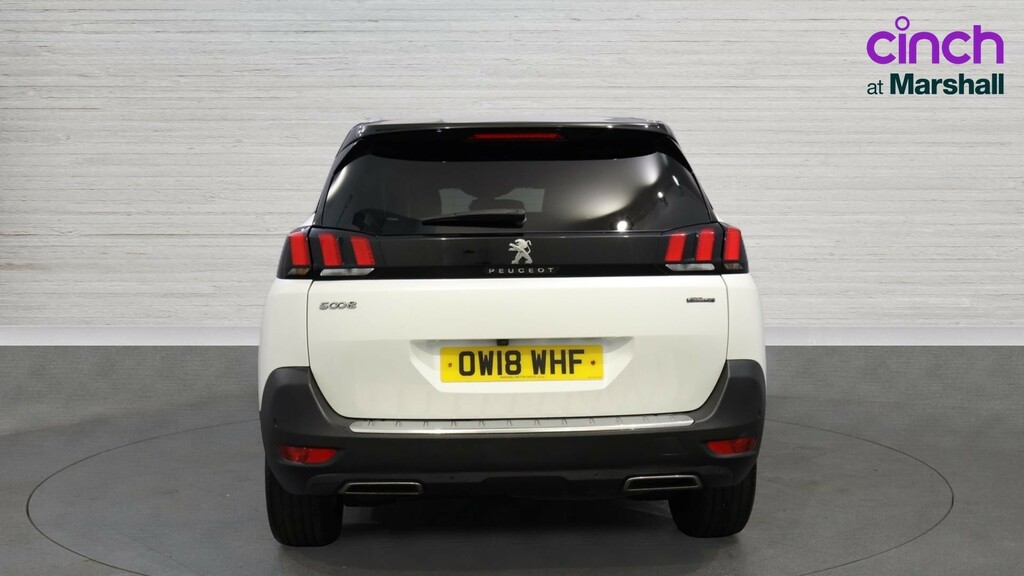 Peugeot 5008 5008 1.6 Thp Gt Line Eat6 White #4