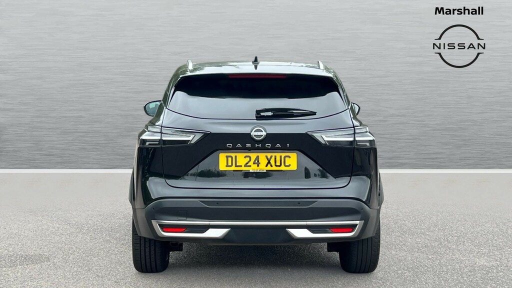 Nissan Qashqai Qashqai 1.3 Dig-t Mh N-connecta Black #6