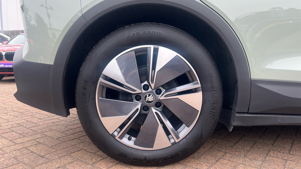 Skoda Elroq Elroq 150Kw 60 Edition 63Kwh Green #5