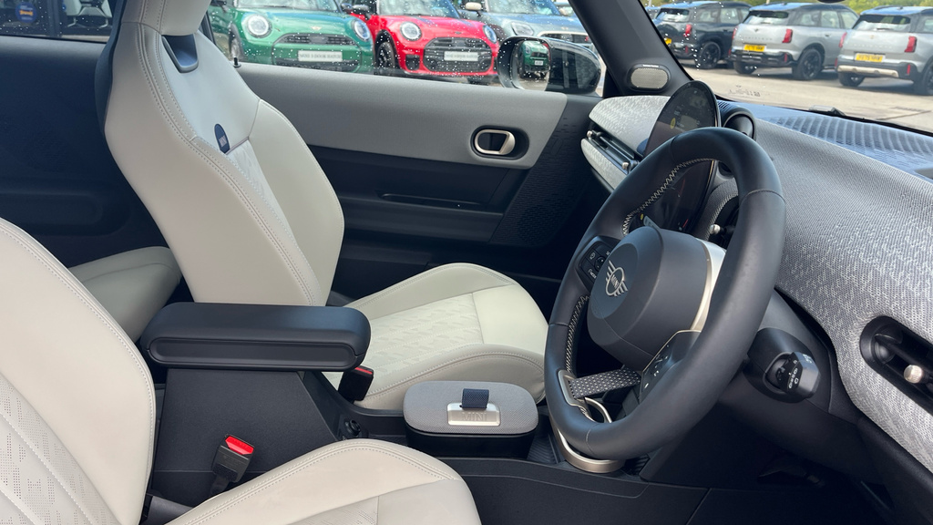 Mini Hatch 2.0S Sport Steptronic Euro 6 Ss Yellow #11
