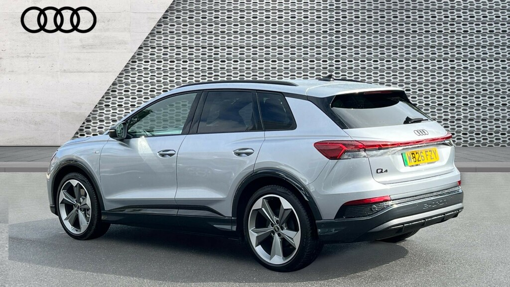 Audi Q4 E Tron Audi Q4 E-tron Estate 210Kw 45 82Kwh Black Edition Silver #3
