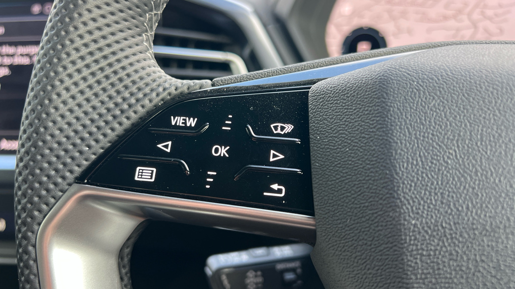 Audi Q4 E Tron 150Kw 40 63Kwh Black Edition Tech Pack Grey #24