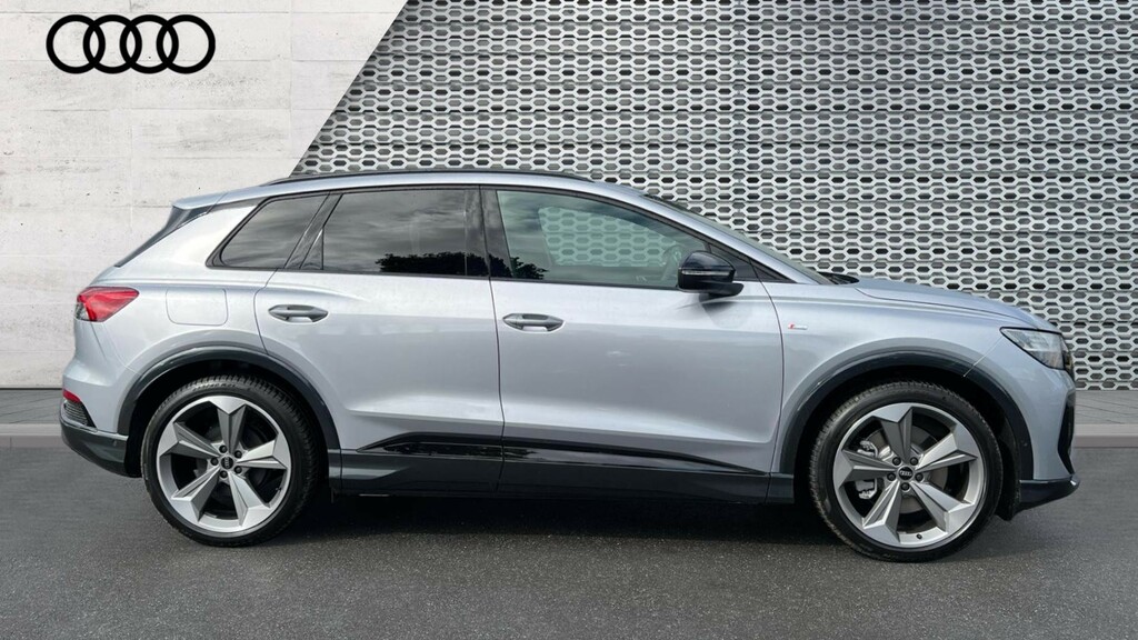 Audi Q4 E Tron Audi Q4 E-tron Estate 210Kw 45 82Kwh Black Edition Silver #4