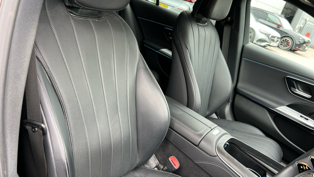 Mercedes-Benz E Class Estate Black #14