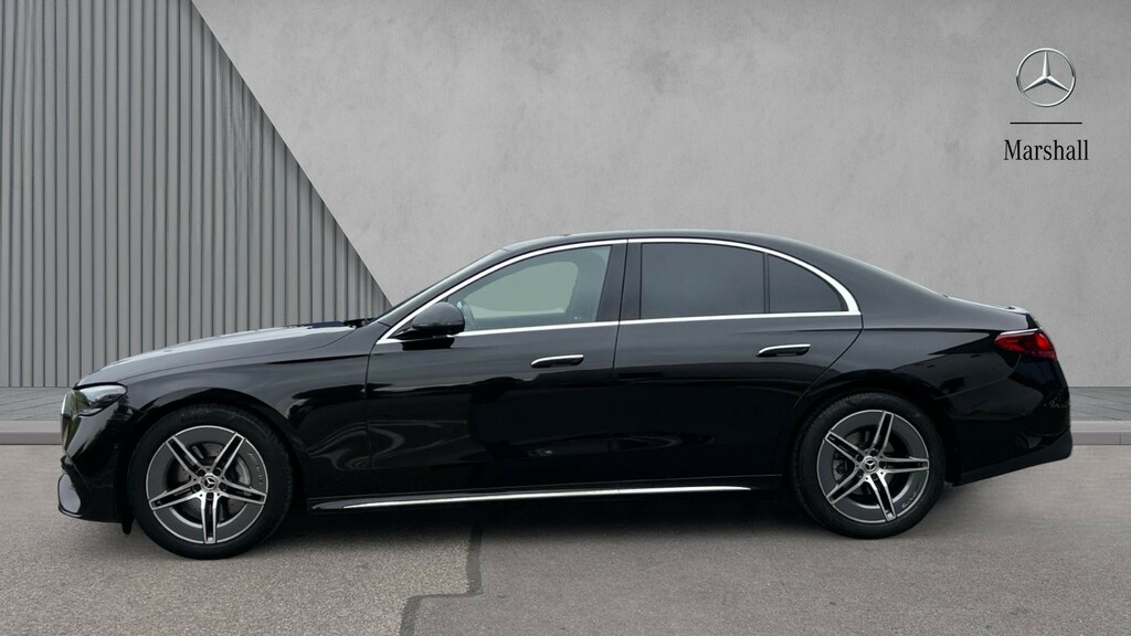 Mercedes-Benz E Class Estate Black #10