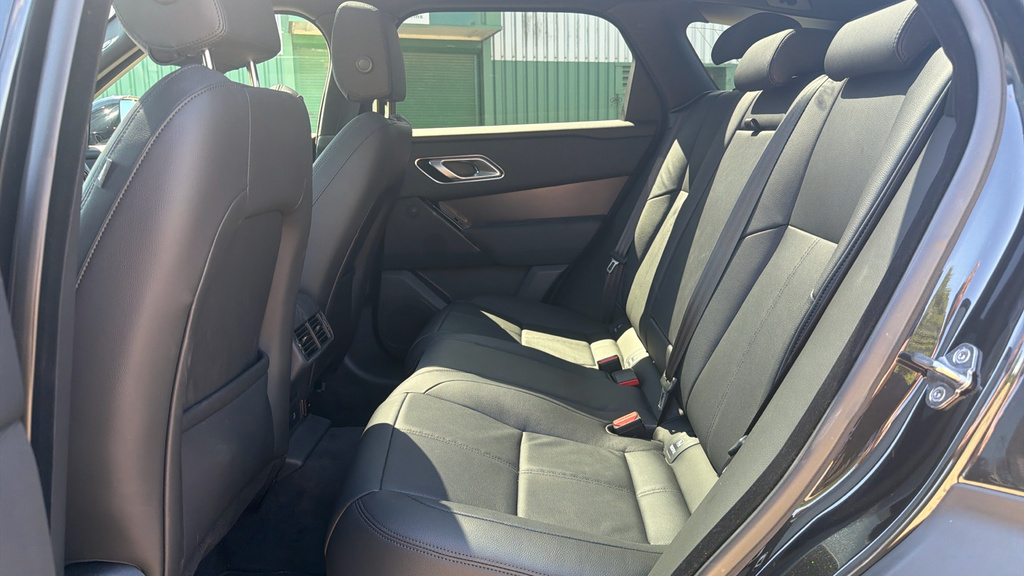 Land Rover Range Rover Velar Range Rover Velar 2.0 D200 Mhev Dynamic Se Aut Black #4