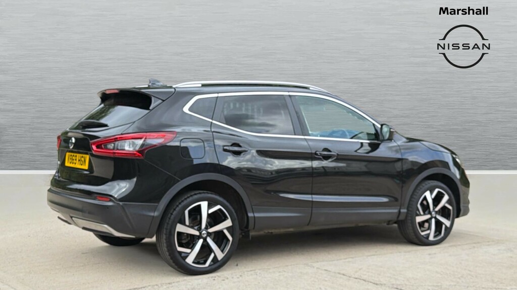 Nissan Qashqai Dig-t Tekna Plus Black #11